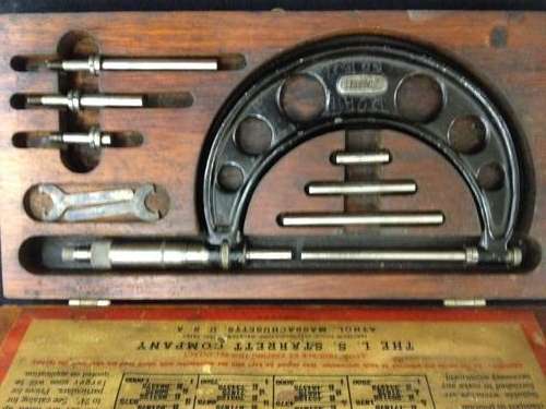 Micrometer Caliper Set - Starrett - Range 0 - 4"