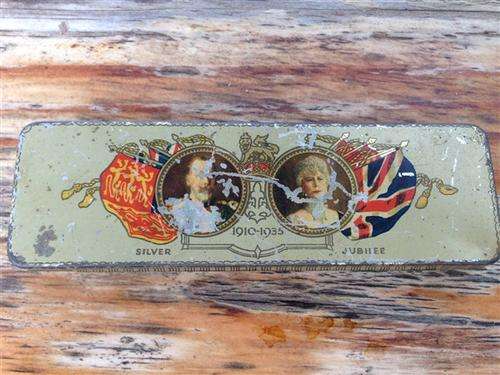 1910 - 1935 Royal Jubilee Tin - to commemorate the Silver Jubilee