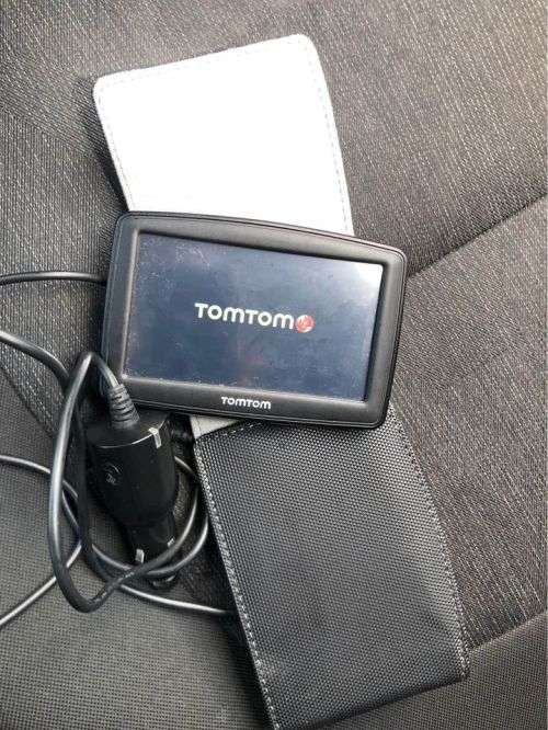 TomTom Navigator..Clip Missing!