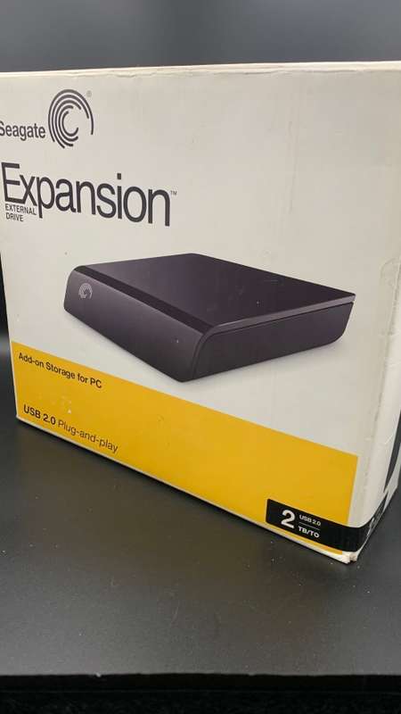 2TB Seagate Expansion External USB3.0 Desktop Hard Drive