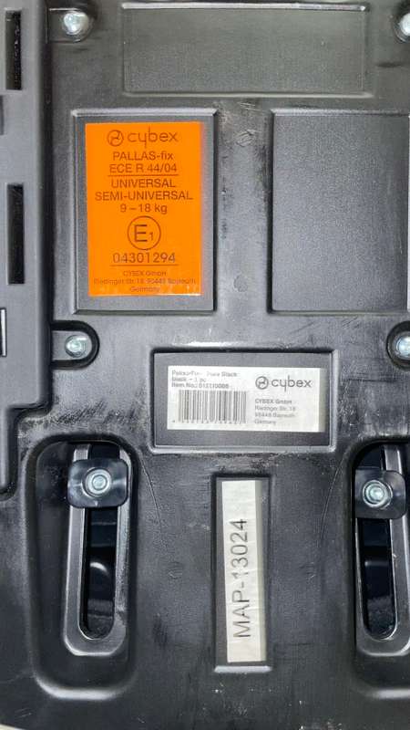 Cybex Pallas-Fix Baby Car Seat (Retail R6000!!!!)