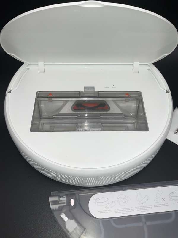 Xiaomi Mi Robot Vacuum Mop 2 (Read Description)