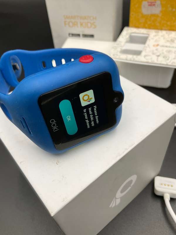 DokiWatch  worlds most advanced 3G smart watch for kids(Opened Box)