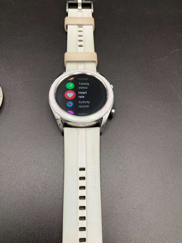 Huawei Watch GT (ELA-B19) Smart Watch 42mm BT Version, Water Proof, White Band Elegant Edition