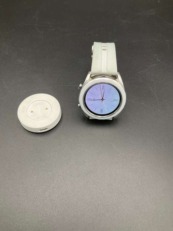 Huawei Watch GT (ELA-B19) Smart Watch 42mm BT Version, Water Proof, White Band Elegant Edition