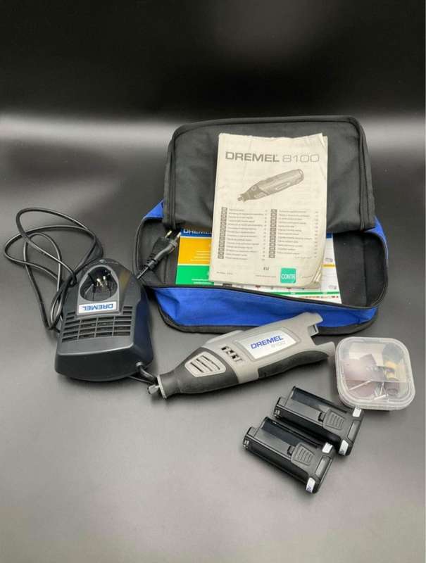 Dremel 8100 With 2 Batteries