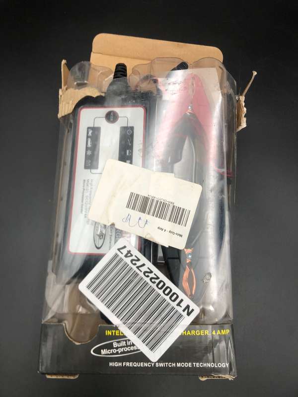 Moto-Quip 4 Amp Intelligent Battery Charger