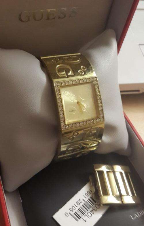 R1 * NR * 100% Genuine Guess Ladies Watch