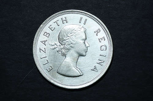 Crazy R1.00 Start - 1953 `Another Exceedingly Rare` Five Shillings #9