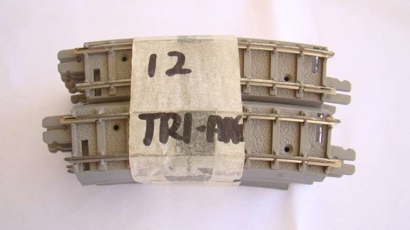 HO Tri-Ang vintage track (must go)