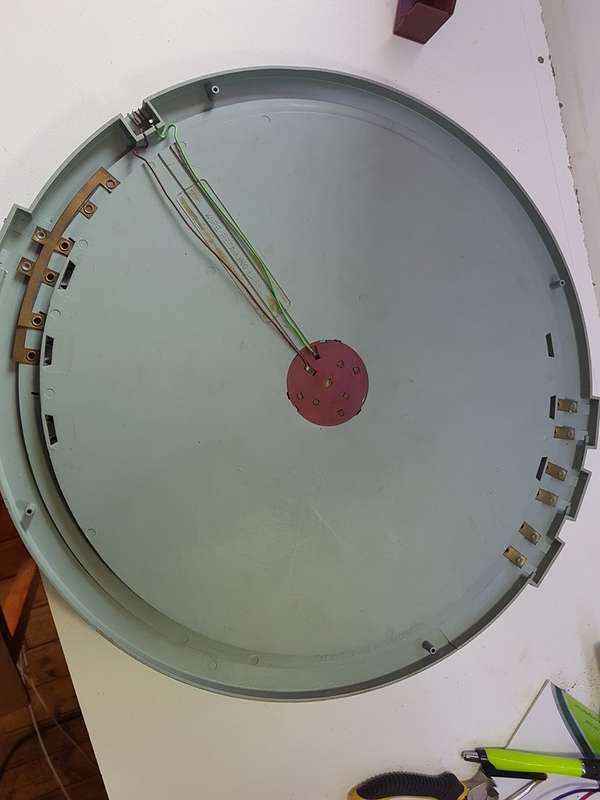 HO Tri-ang turntable