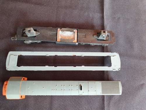 HO Frateschi SAR Orange Spoornet class 34 dummy loco for spares or repairs