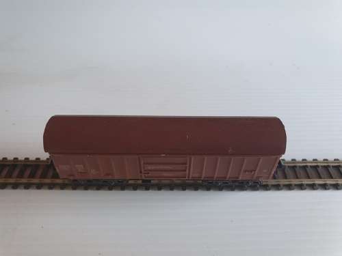 n Scale goods wagon