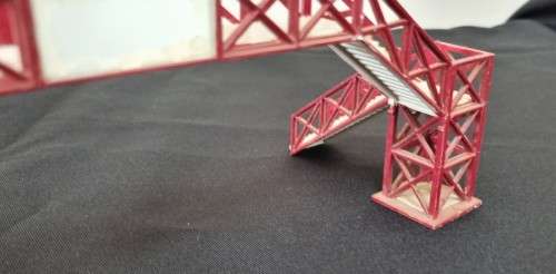 HO pedestrian overpass