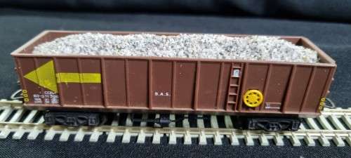 Lima HO SAR 309041 open wagon with gravel load