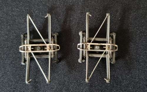 HO Lima pantographs for SAR 5E loco`s