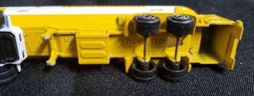 HO Majorette truck & trailer