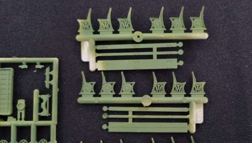 HO scenery pieces (park benches?)