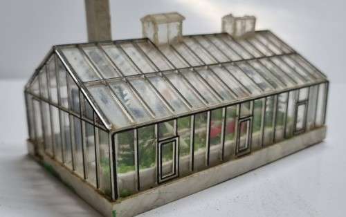 HO Greenhouse (1)