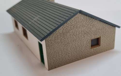 HO  house