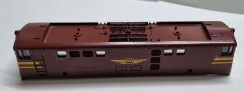 HO Lima SAR 5E brown body only