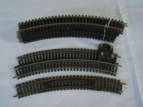 Lima HO tracks 36 degree bends and rerailer