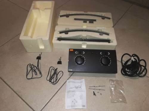 HO scale trains