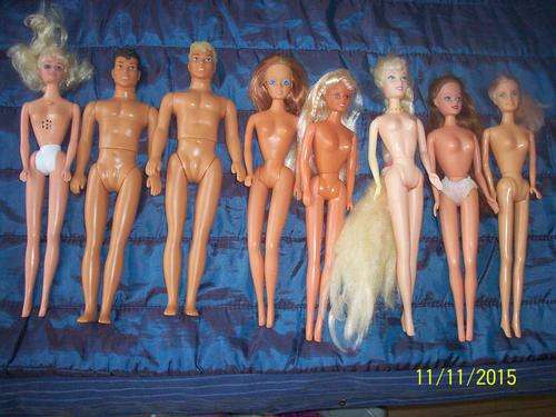 Lot of 8 Simba and china make barbie look alike dolls