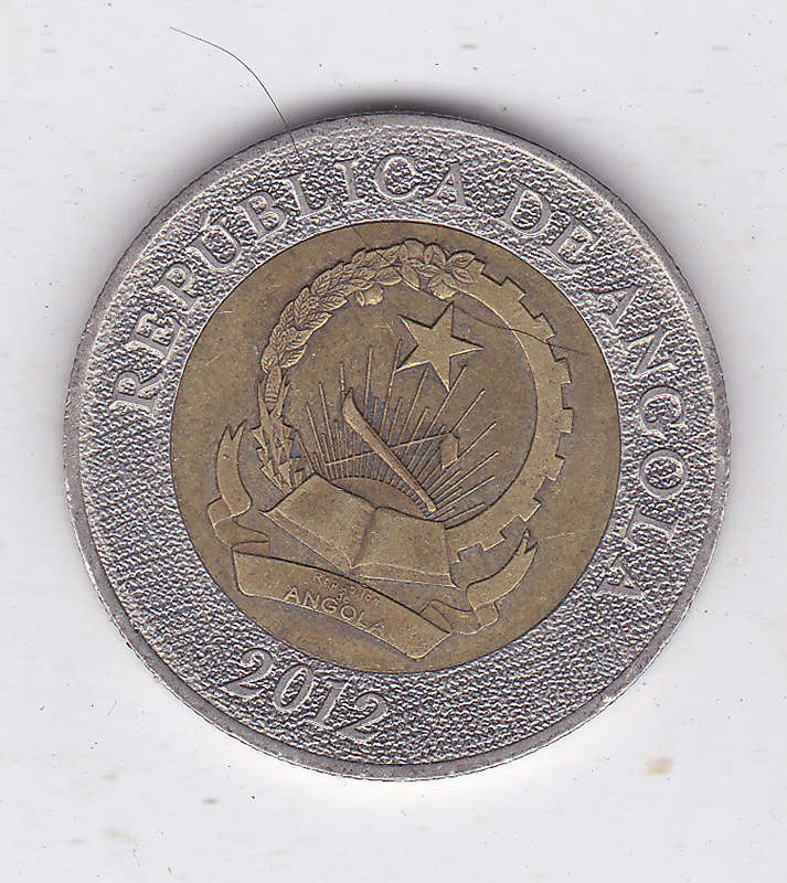 ANGOLA 10 KWANZAS 2012 BIMETAL
