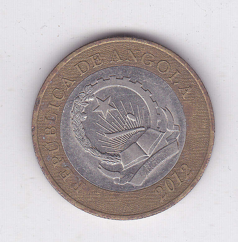 ANGOLA 5 KWANZAS 2012 BI METAL