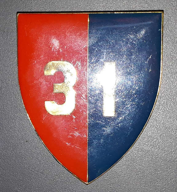 31 FIELD WORKSHOP FLASH - PINS INTACT