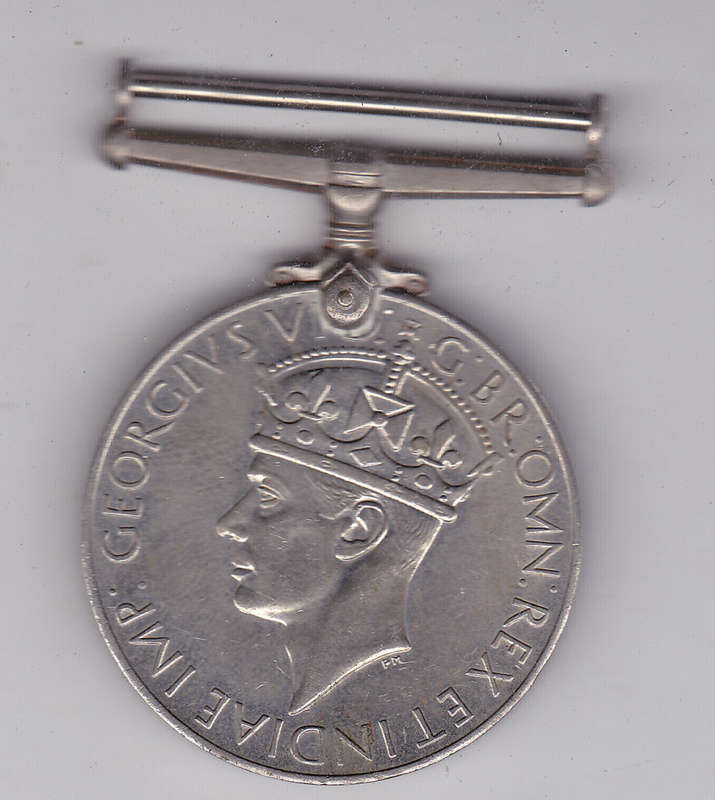 WWII 1939-1945 WAR MEDAL FULL SIZE UNNAMED HIGH GRADE