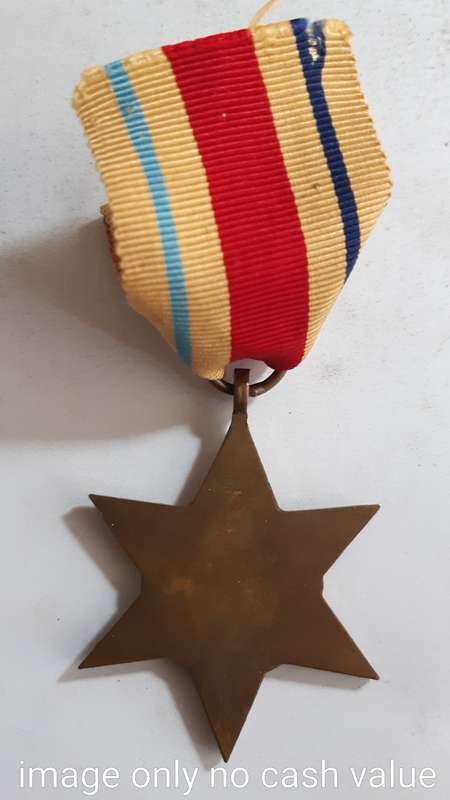 WWII AFRICA STAR FULL SIZE WITH RIBBON UNNAMED