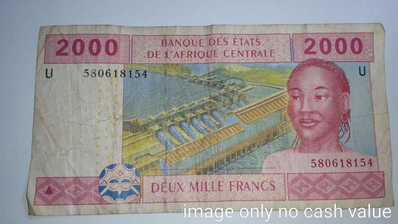 CAMEROON 2000 FRANCS FV=R51