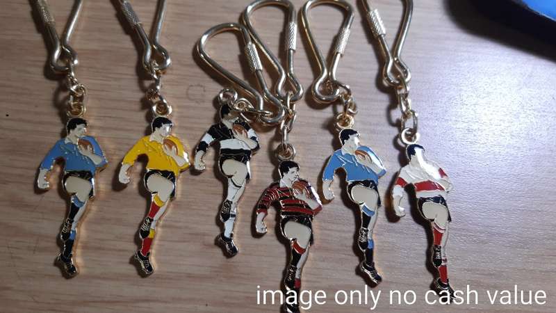 6 RUGBY PLAYER KEYRINGS - 80'S CURRIE CUP?