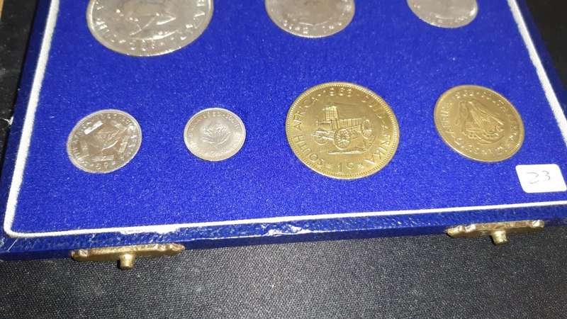 SOUTH AFRICA UNC SET 1963 1/2 CENT TO 50CENT IN ISSUED BOX