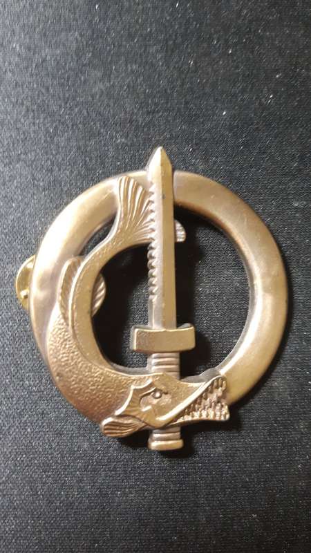 FRENCH FOREIGN LEGION COMBAT DIVERS BADGE (PIN MISSING)