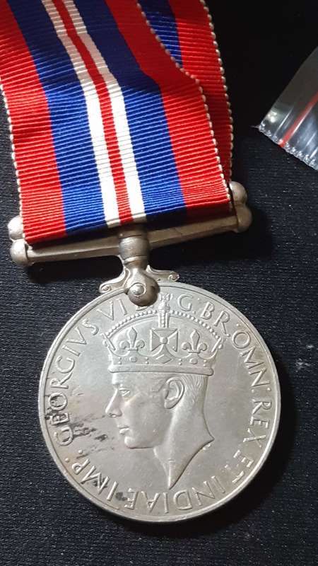 SOUTH AFRICA AIRFORCE EFFICIENCY MEDAL PAIR SGT D.R.D. DOUGLAS S.A.A.F WITH 39-45 WAR MEDAL