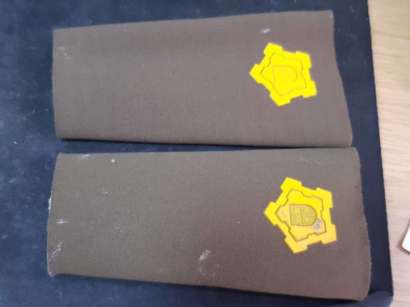 PAIR OF SADF RANK OF MAJOR EPAULETS