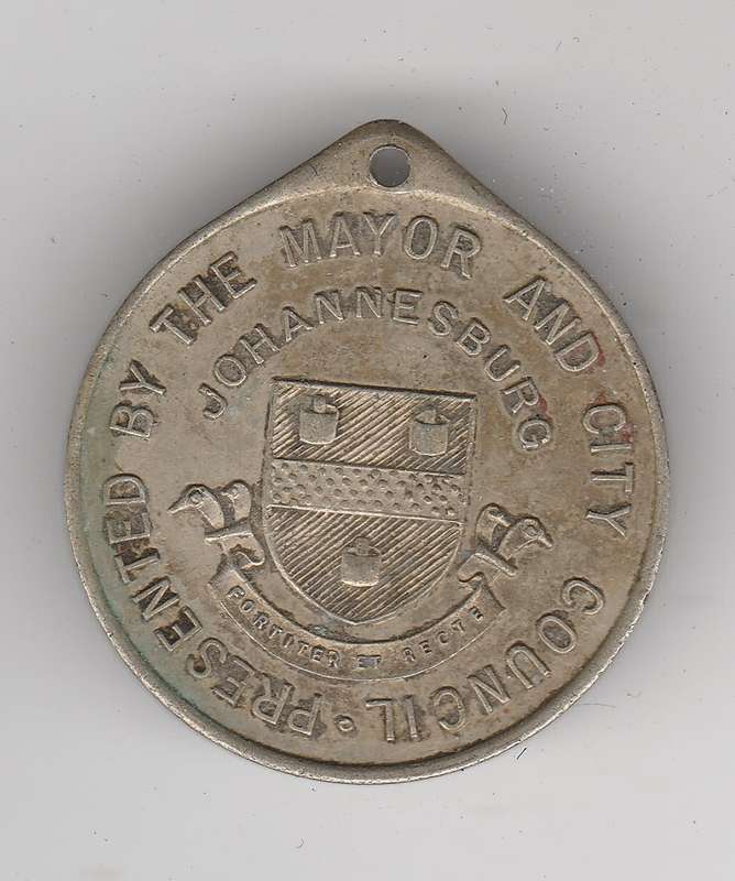 DINGAANS DAY 16TH DEC 1949 CITY OF JHB MEDALLION