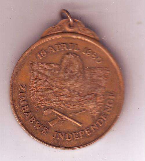 ZIMBABWE INDEPENDENCE MEDAL 18 APRIL 1980 #O3918