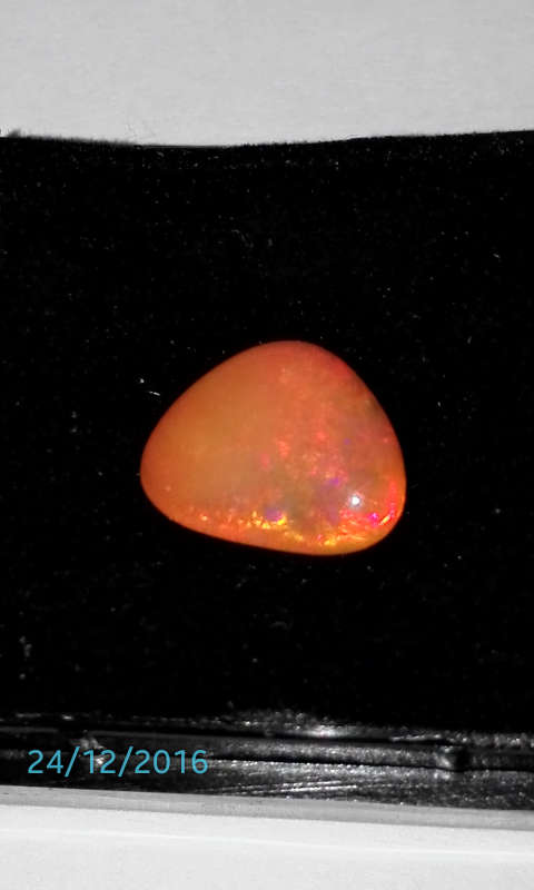 2.13ct 100% REAL AMAZING FIRE OPAL *VVS* (ORANGE/YELLOW/RED FIRE)