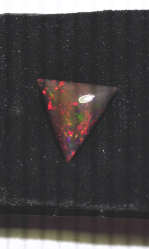 1.58ct 100% REAL Natural BLACK OPAL *RED/GREEN FLASHES*