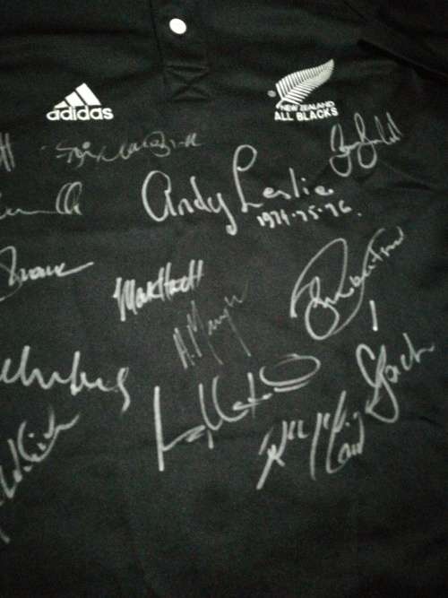 New Zealand Rugby Jersey signed size L