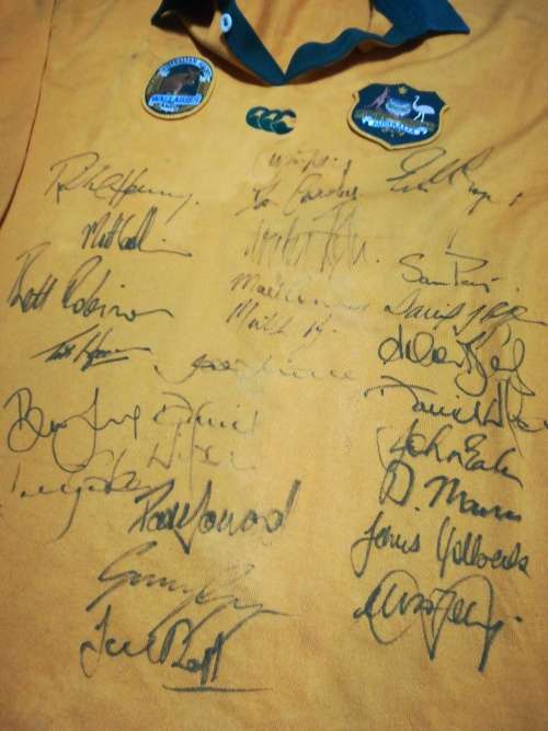 Australian Rugby Jersey signed by Team