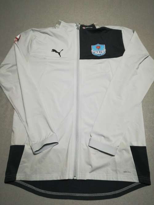 Bulls Players Track Jacket Puma Drycell Size L