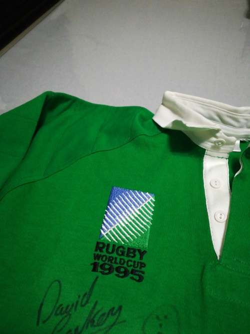 Ireland 1995 RWC Players issue signed jesey Size 44 Rare!!!