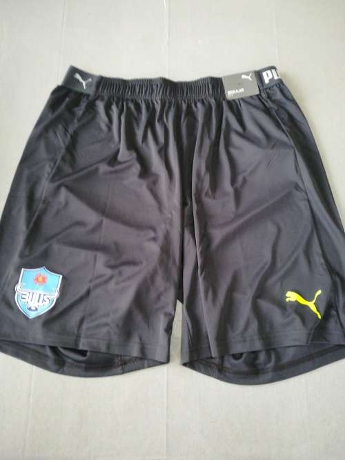 Bulls Players training shorts size XL