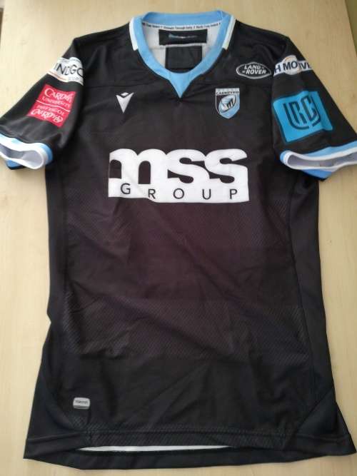 Cardiff Match Jersey no 4 Size XXXL