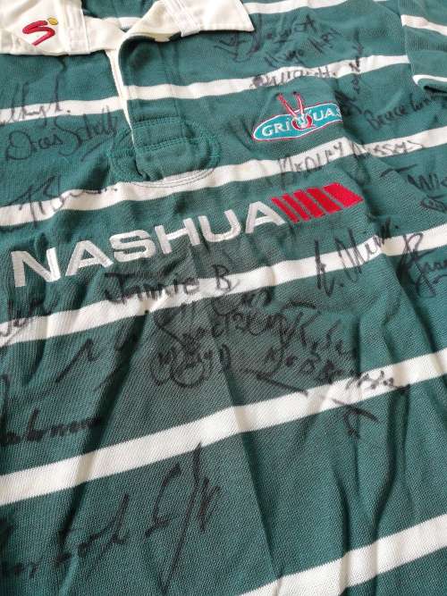 Griquas Curriecup Players Issue Jersey signed by Team